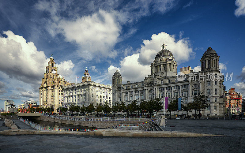 The Three Graces on Liverpools Pier